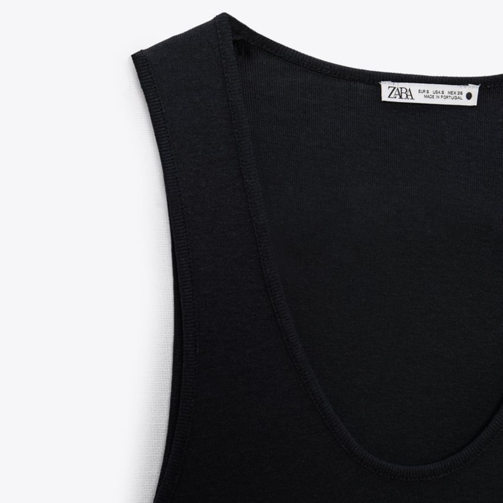 Two Round Neck Tank Tops - Picture 8 of 13